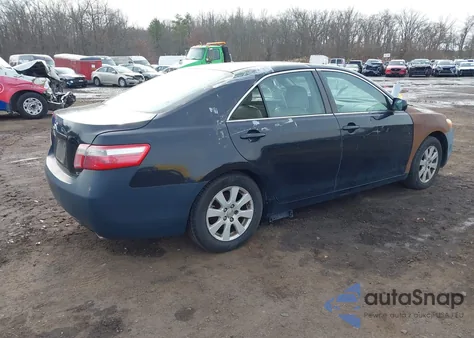 2009 Toyota Camry Xle z USA, uszkodzony, nr VIN 4T1BE46KX9U821120